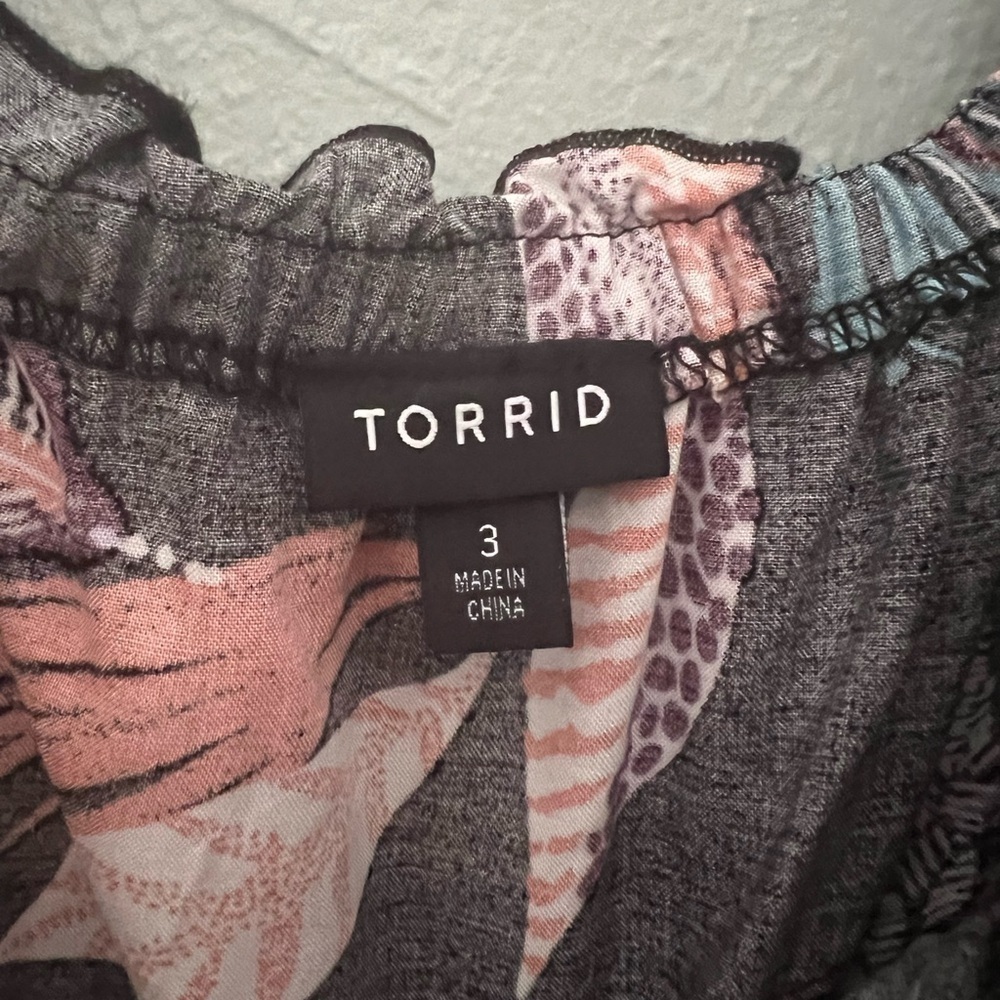 Torrid Midi Challis Puff Sleeve‎ Dress - Picture 4 of 8